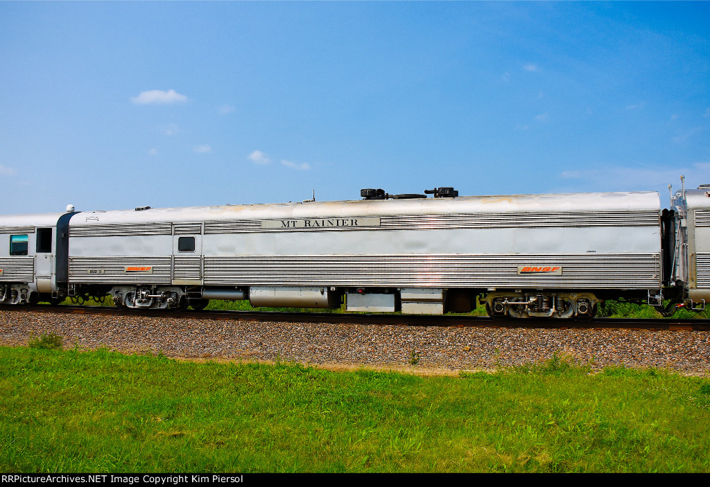 BNSF 51 "Mt Ranier"